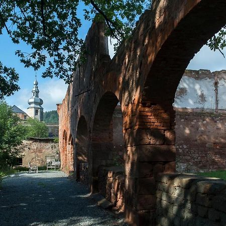 Zamek Sarny - Schloss Scharfeneck Klodzko Bagian luar foto