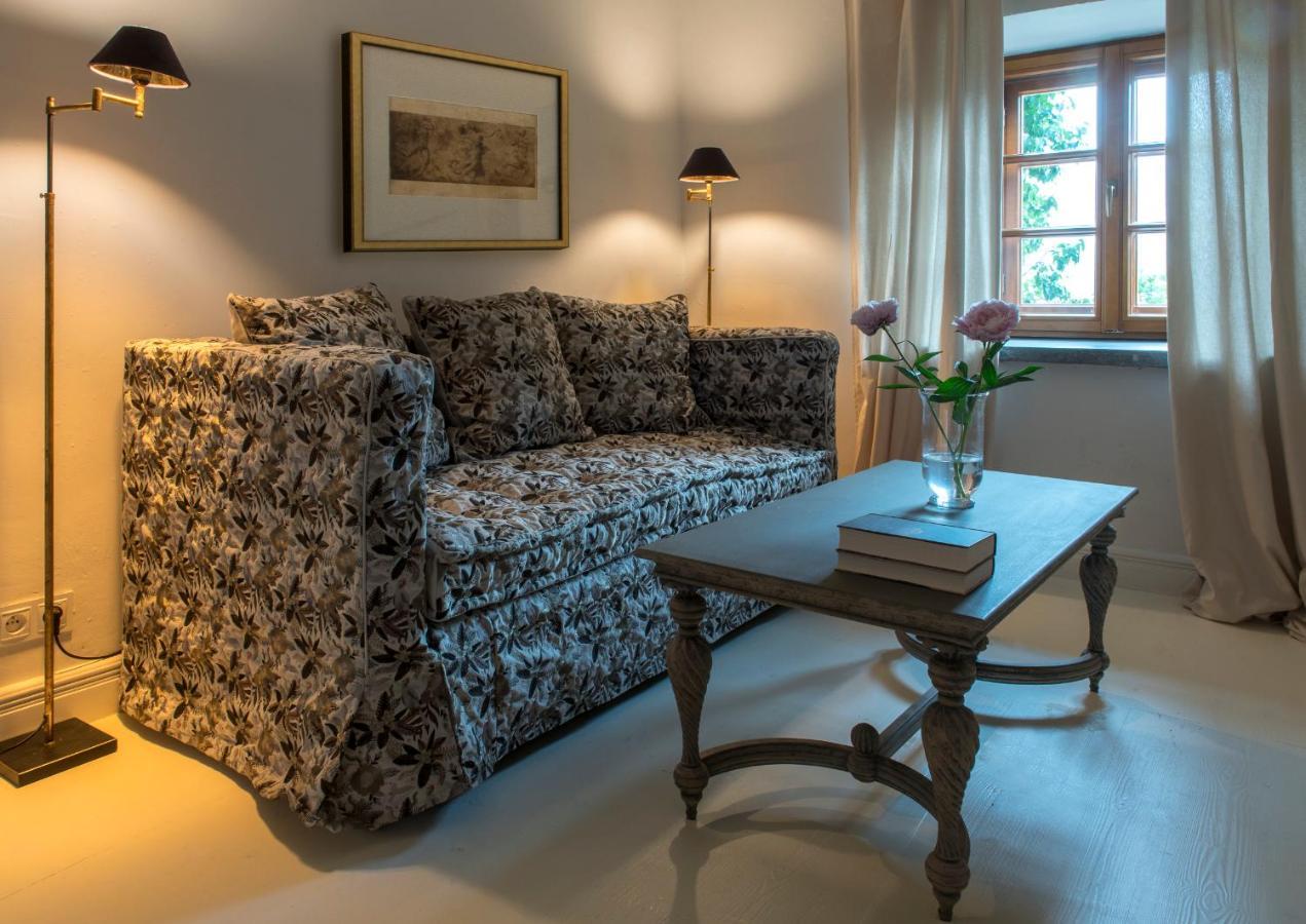 Zamek Sarny - Schloss Scharfeneck Klodzko Bagian luar foto