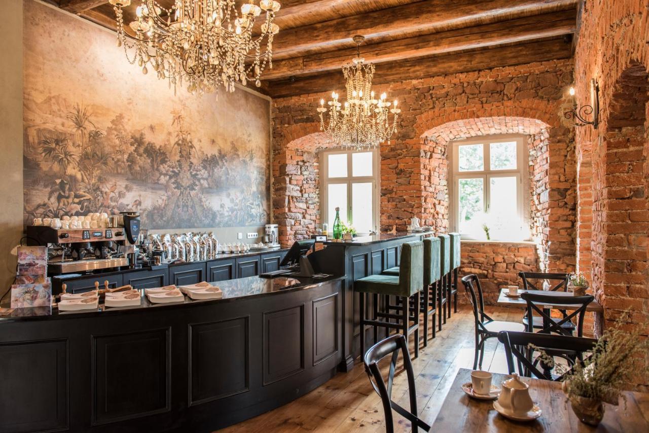 Zamek Sarny - Schloss Scharfeneck Klodzko Bagian luar foto
